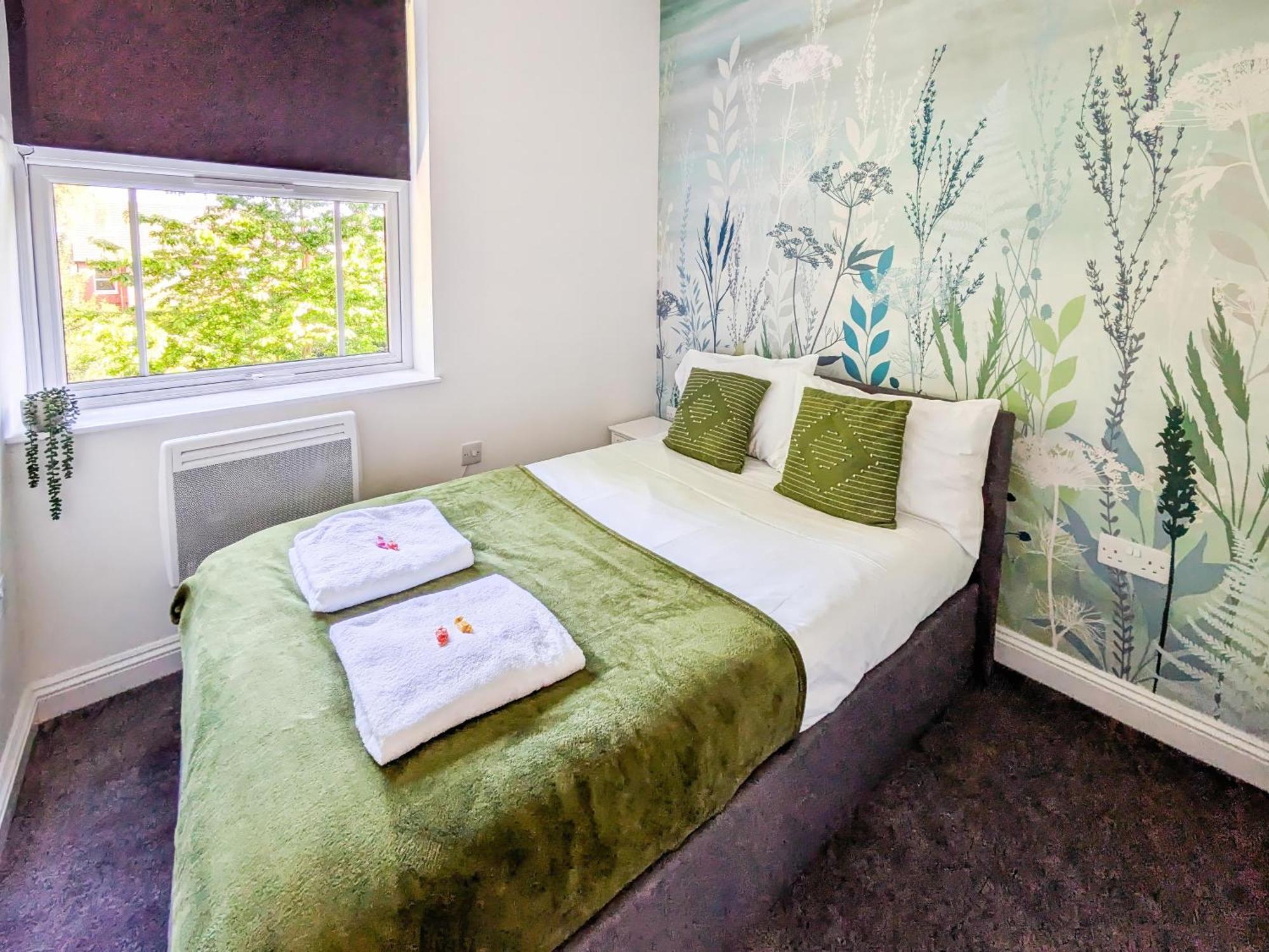 Emerald Delightful Suite Moseley Mews, Birmingham By Staystaycations ภายนอก รูปภาพ